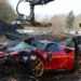 Un Ferrari de 440.000 de euro a fost distrus de șoferul care voia să-l cumpere și l-a împrumutat pentru un drive test