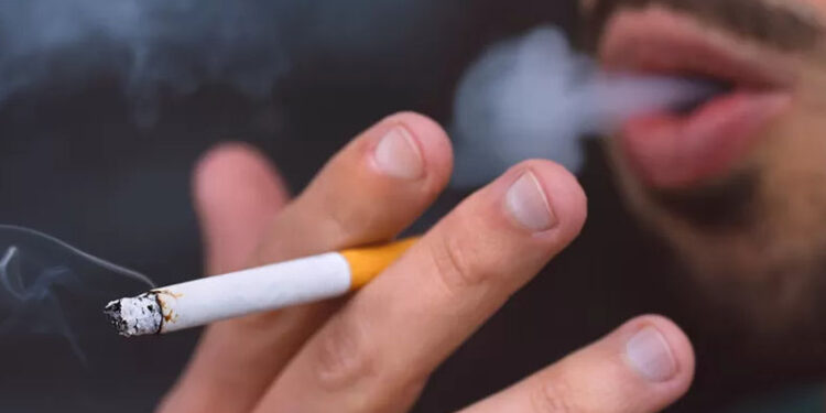 Măsuri mai dure împotriva fumatului: Amenzi de până la 20.000 de lei