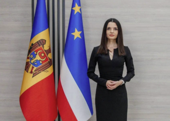 9 ore de audieri judiciare și proteste. Evghenia Guțul a fost plasată în penitenciar. Avocatul vorbește despre presiuni asupra judecătorilor, susținătorii Bașcanului vorbesc despre abuzurile autorităților |VIDEO