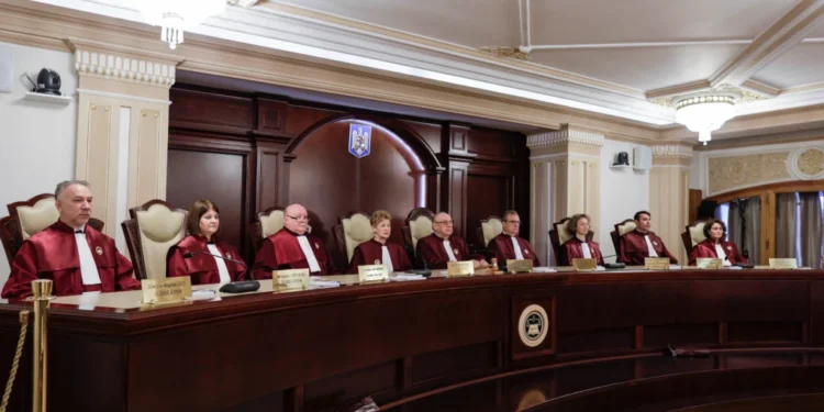 Curtea Constituțională se reunește mâine pentru a discuta contestația depusă de Călin Georgescu împotriva deciziei BEC, precum și cea împotriva candidaturii lui Nicușor Dan