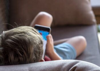 Grecia va lansa aplicația „Kids Wallet” pentru protecția minorilor online