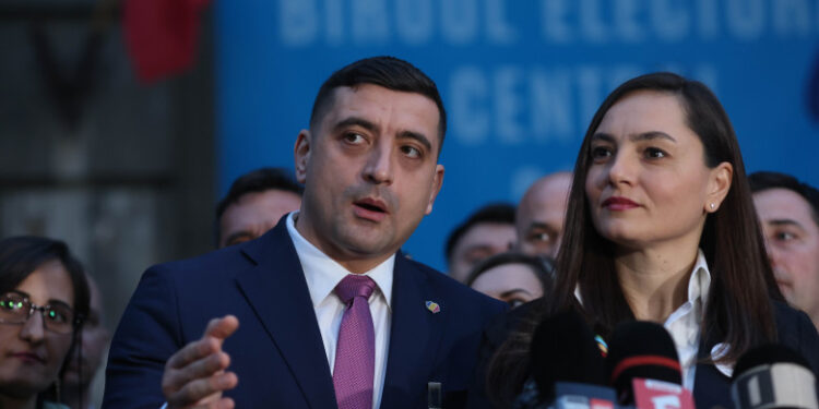 Anamaria Gavrilă se retrage din cursa pentru prezidențiale în favoarea lui George Simion