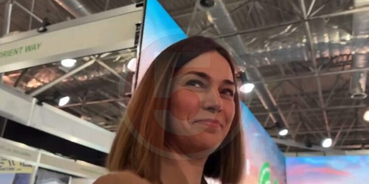 Guvernul PAS – înfrânți? Ministrul Agriculturii Ludmila Catlabuga a fugit de întrebările jurnaliștilor de la CANAL 5 privind criza fermierilor |VIDEO