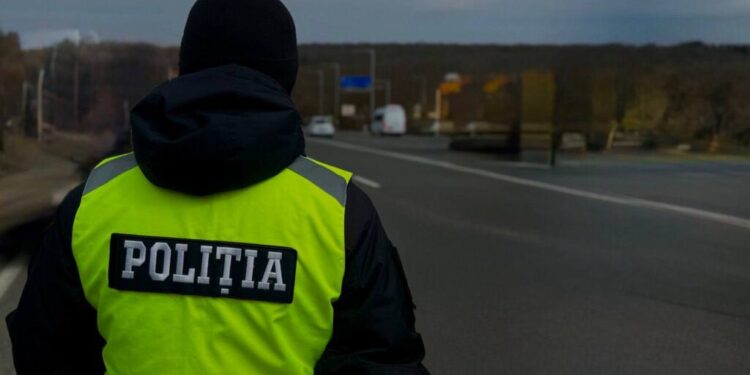 Peste 3400 de șoferi sancționați în weekend de poliția din Moldova