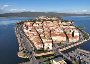 Un oraș din Toscana vrea să declare stare de urgență din cauza țânțarilor: Suntem izolați în case așa cum am fost în pandemie