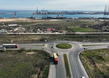 Portul Constanța a folosit documente care conțin informații false sau sunt neavizate în dosarul de finanțare UE a parcării de TIR-uri / Proiectul, estimat la 50 de milioane de euro