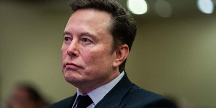 Elon Musk susține public retragerea Statelor Unite din NATO