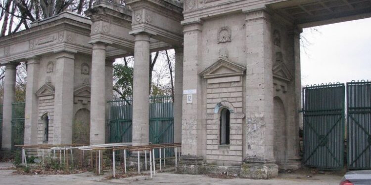 Parlamentul a votat în primă lectură „Bugetul Plus”: 8 miliarde de lei pentru dezvoltare, 145 de milioane pentru terenul ambasadei SUA | VIDEO