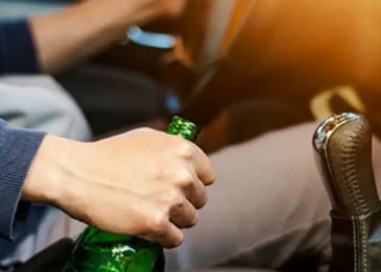 Șofer din Moldova prins beat la volan în Brașov și reținut după ce a oferit mită