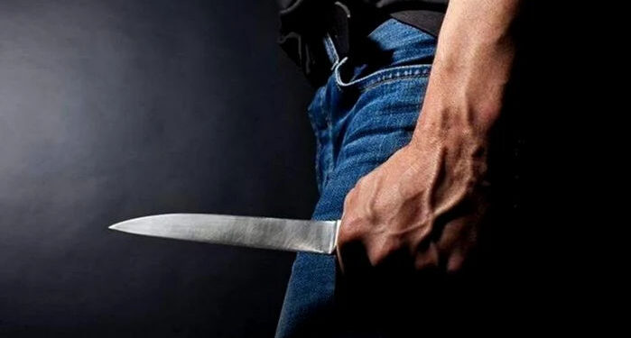 Conflict familial tragic la Buțeni: Fiu atacat cu cuțitul