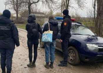 Două ucrainence, reținute la frontieră după ce au intrat ilegal în R. Moldova