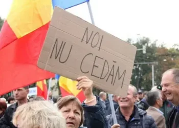 Pensionarii au protestat la Bălți împotriva hărțuirilor din partea forțelor de ordine