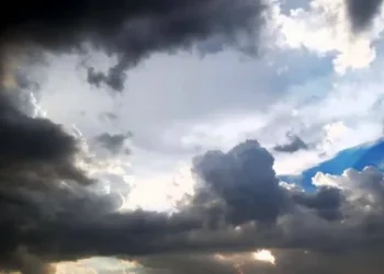 Vreme mohorâtă și temperaturi în scădere: posibile ploi slabe în unele regiuni