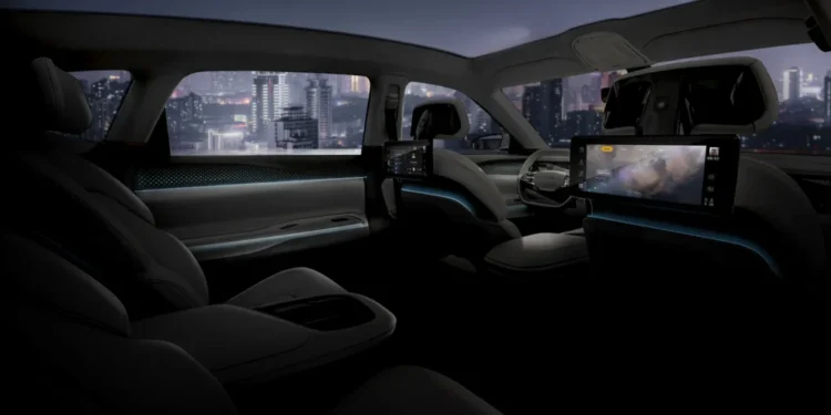 Primul producător auto lovit de tarifele lui Trump: 900 de angajați concediați și producție suspendată