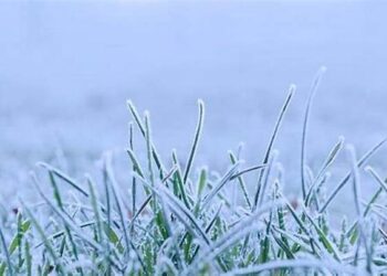 Cod Galben de instabilitate atmosferică: temperaturi în scădere și risc de polei