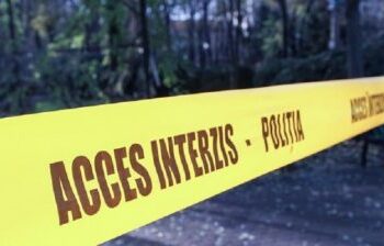 O femeie a fost reținută după ce a omorât-o pe amanta soțului său